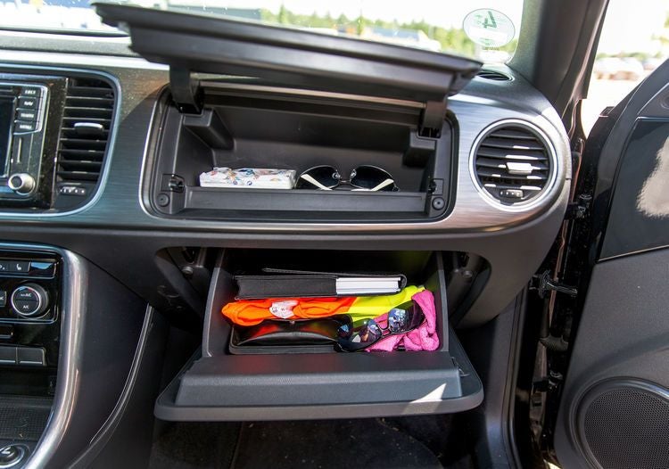 Keep your belongings in the glove box